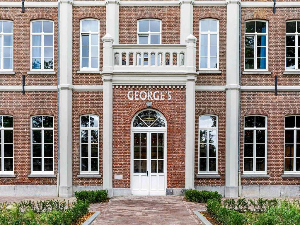 Merici Hotel Сіттард Ресторан фото